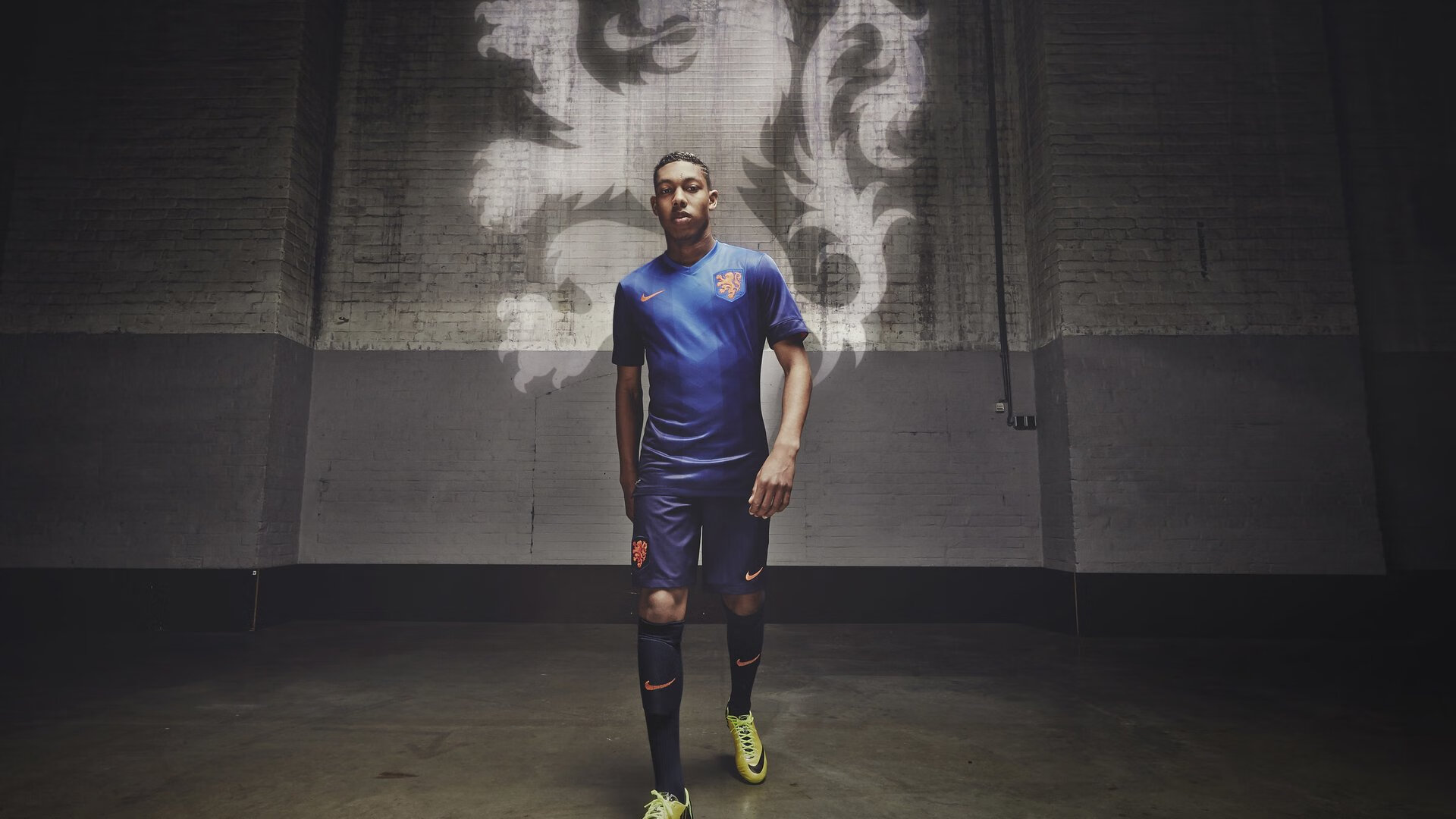 哥伦比亚女足在巴黎奥运会比赛中表现出色，赢得奖项，哥伦比亚男足名单